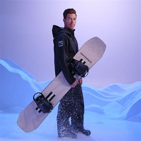 shaun white lv snowboard bag|Pro.